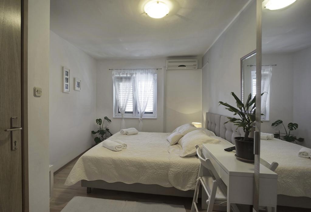 Guest Accomodation Zura Skradin Dış mekan fotoğraf